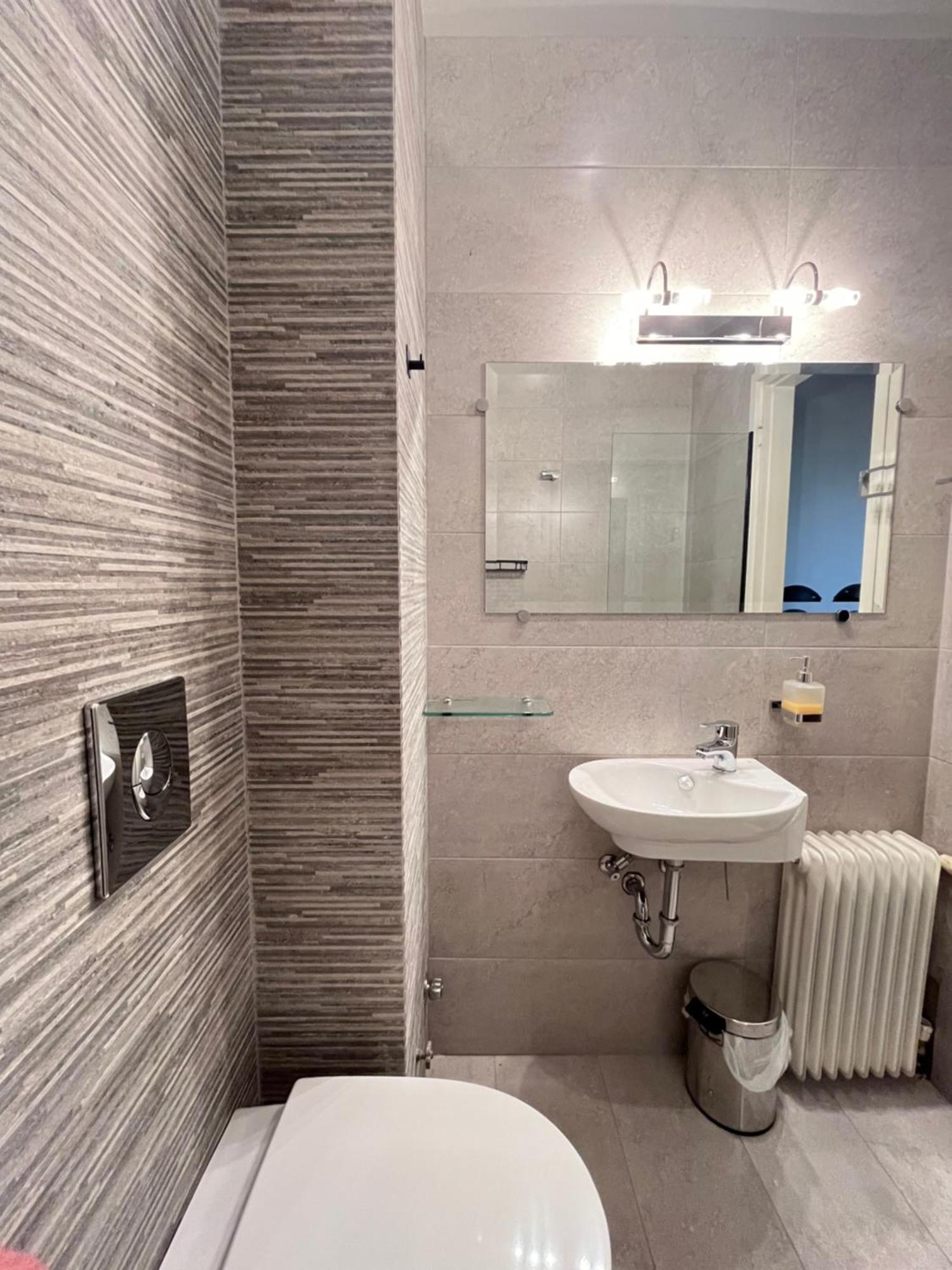 Sm Athens Apartment Luaran gambar